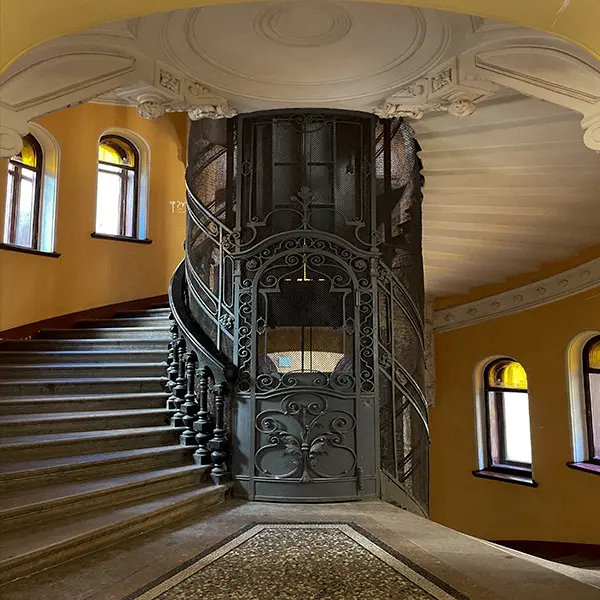 Invertir en un ascensor de lujo